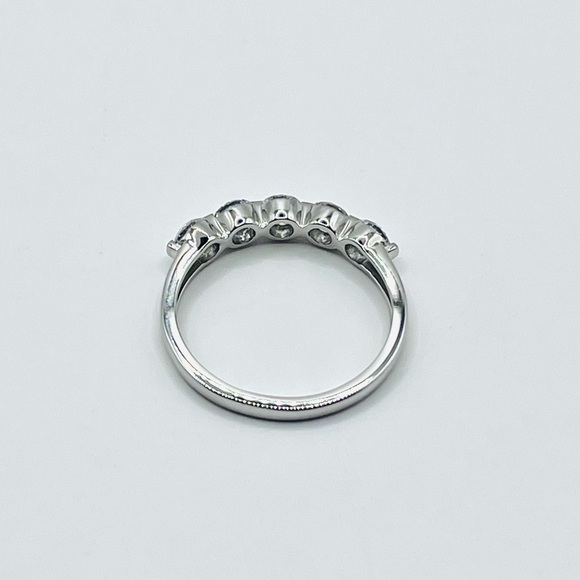 1.00 CT 950 Platinum Brilliant Round Five Stones VS2 Lab Diamond Ring Band - Picture 6 of 8